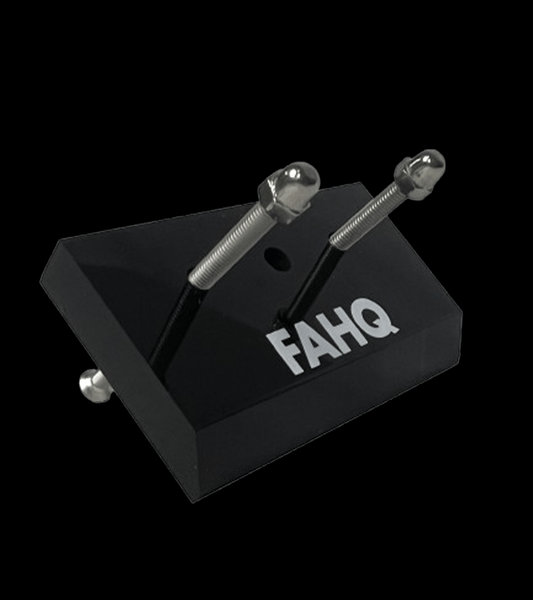 FAHQ Skateboard Wall Mount